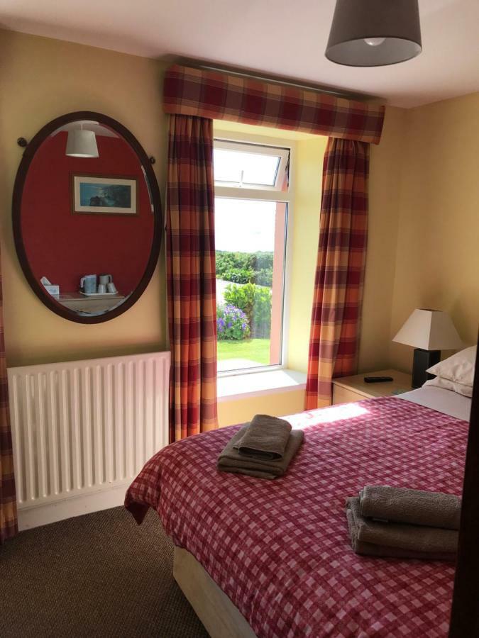 Carnside Guest House Bushmills Exterior photo